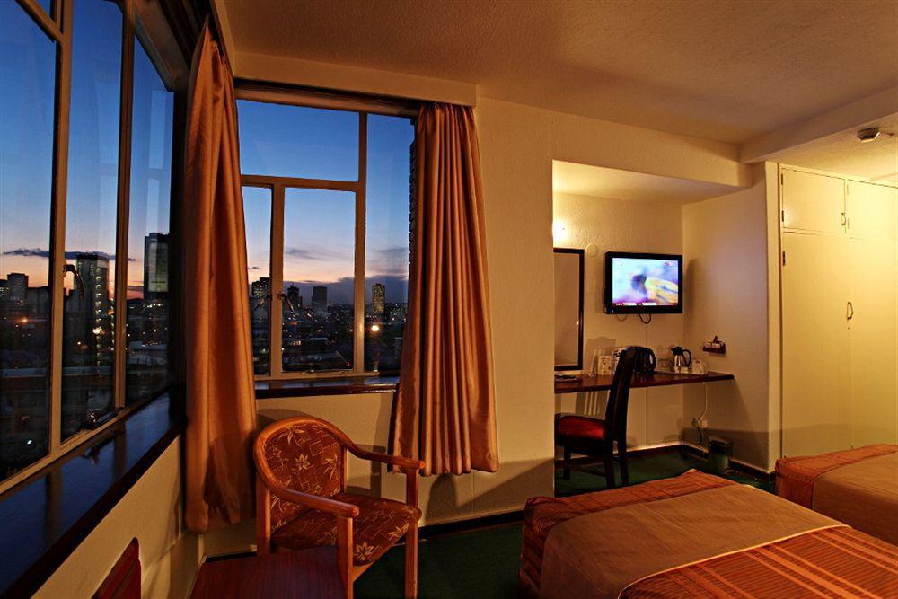 Arcadia Hotel Pretoria Bagian luar foto